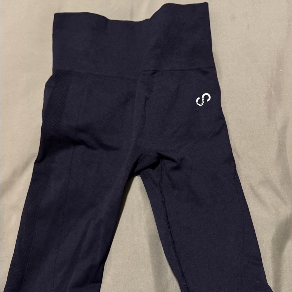 CNC SEAMLESS CONTOUR Black Active Leggings with High Waist & Scrunch